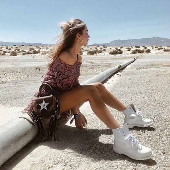 Zara Bohemian Heart Hoop Earrings Leopard Tortoise - Picture 4 of 10